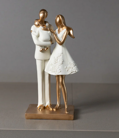 Figura Decorativa Família Branca em Resina Wolff 20cm